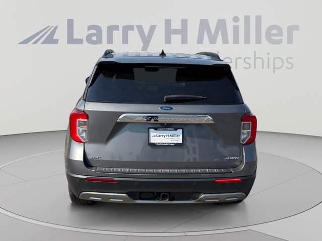 Certified 2021 Ford Explorer XLT w/ Equipment Group 202A AWD/4WD image 4