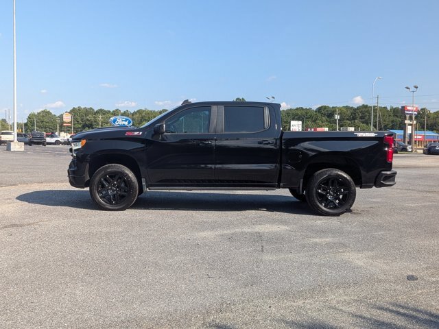 Used 2023 Chevrolet Silverado 1500 LT Trail Boss AWD/4WD image 7