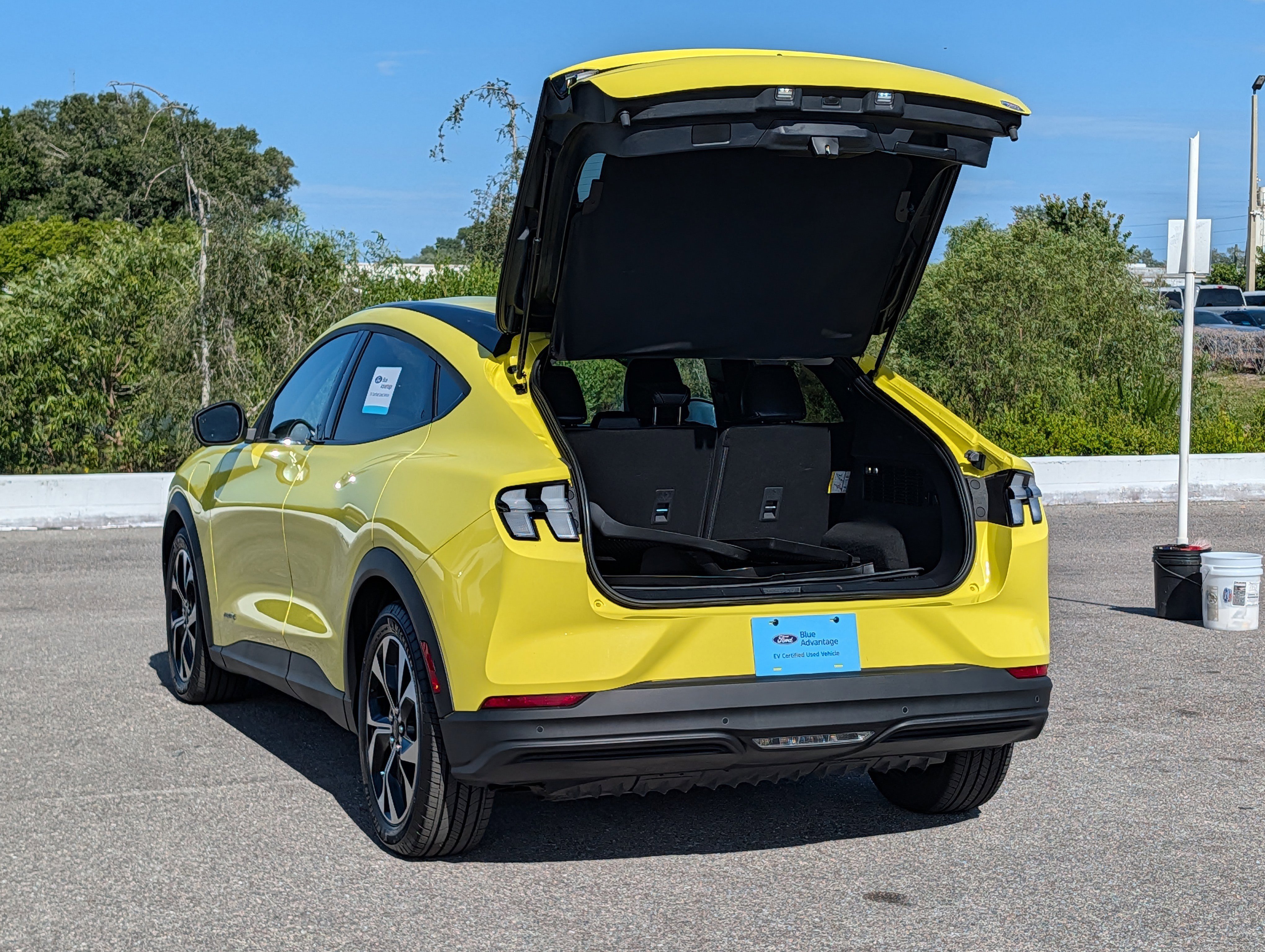 Certified 2025 Ford Mustang Mach-E Select w/ Comfort Package Lite AWD/4WD image 13