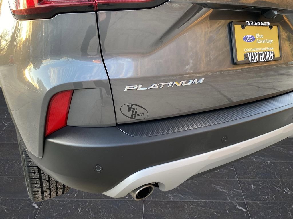 Certified 2025 Ford Escape Platinum image 42