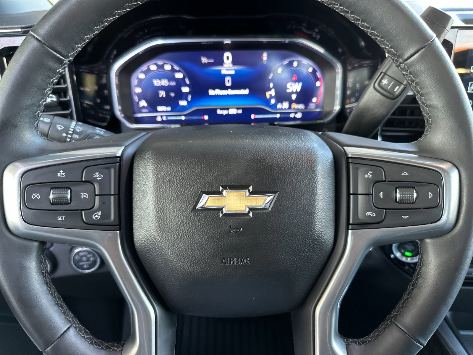 Used 2024 Chevrolet Silverado 2500 LT w/ Convenience Package image 22