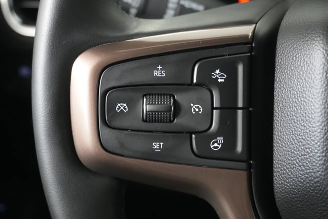 Used 2024 Chevrolet Tahoe High Country AWD/4WD image 16