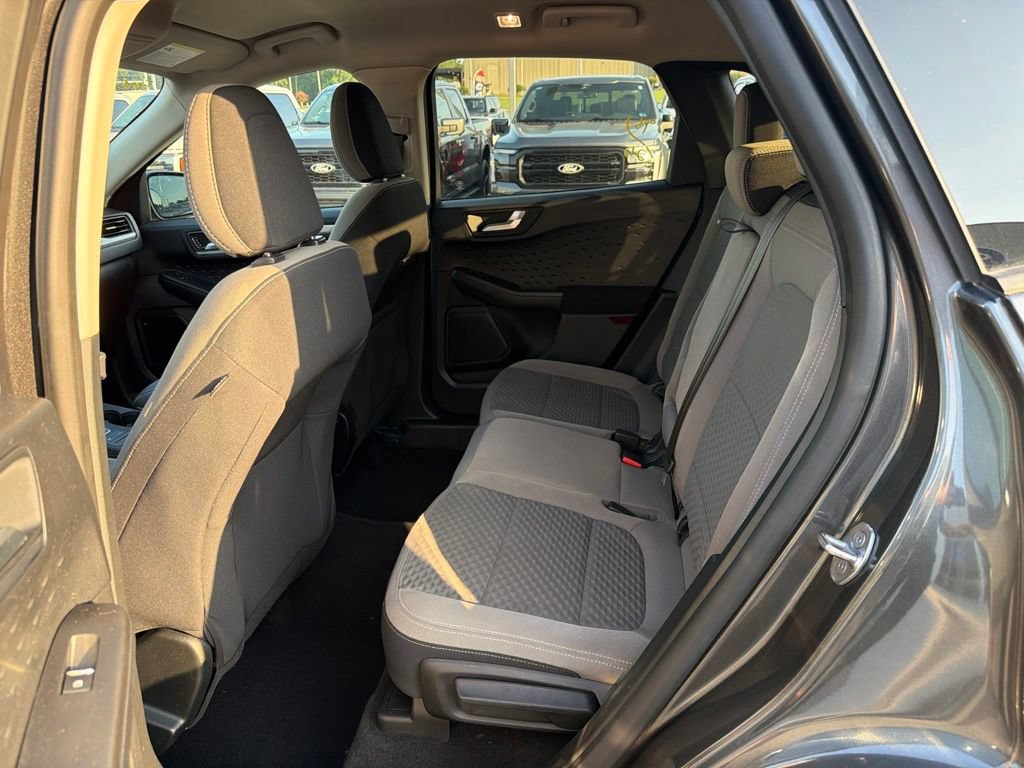 Certified 2020 Ford Escape SE FWD image 12
