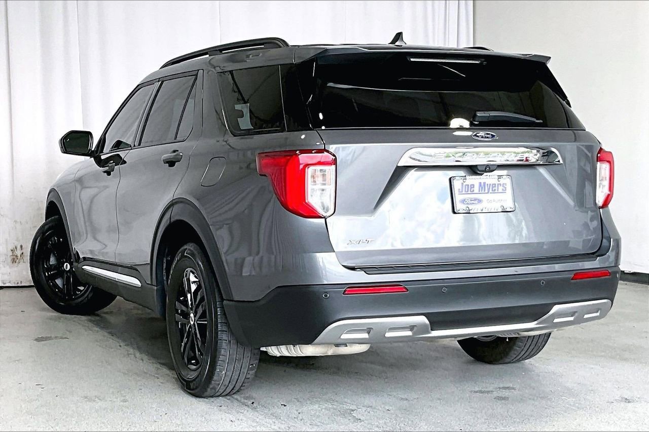 Certified 2023 Ford Explorer XLT w/ Equipment Group 202A image 2