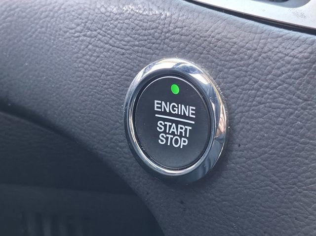 Certified 2021 Ford Edge SE image 16