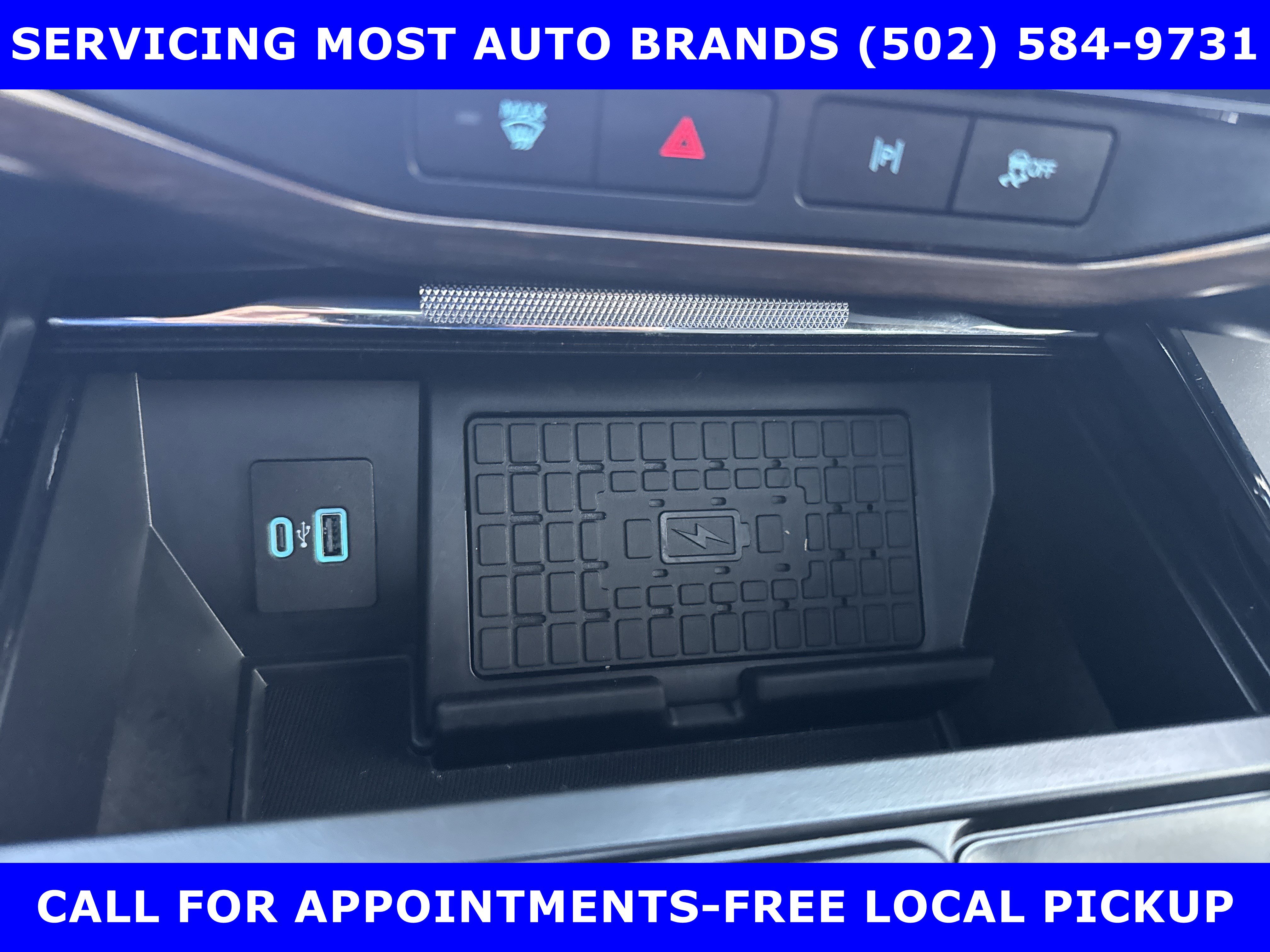 Certified 2024 Ford F150 Lightning Lariat w/ Max Trailer Tow Package image 31