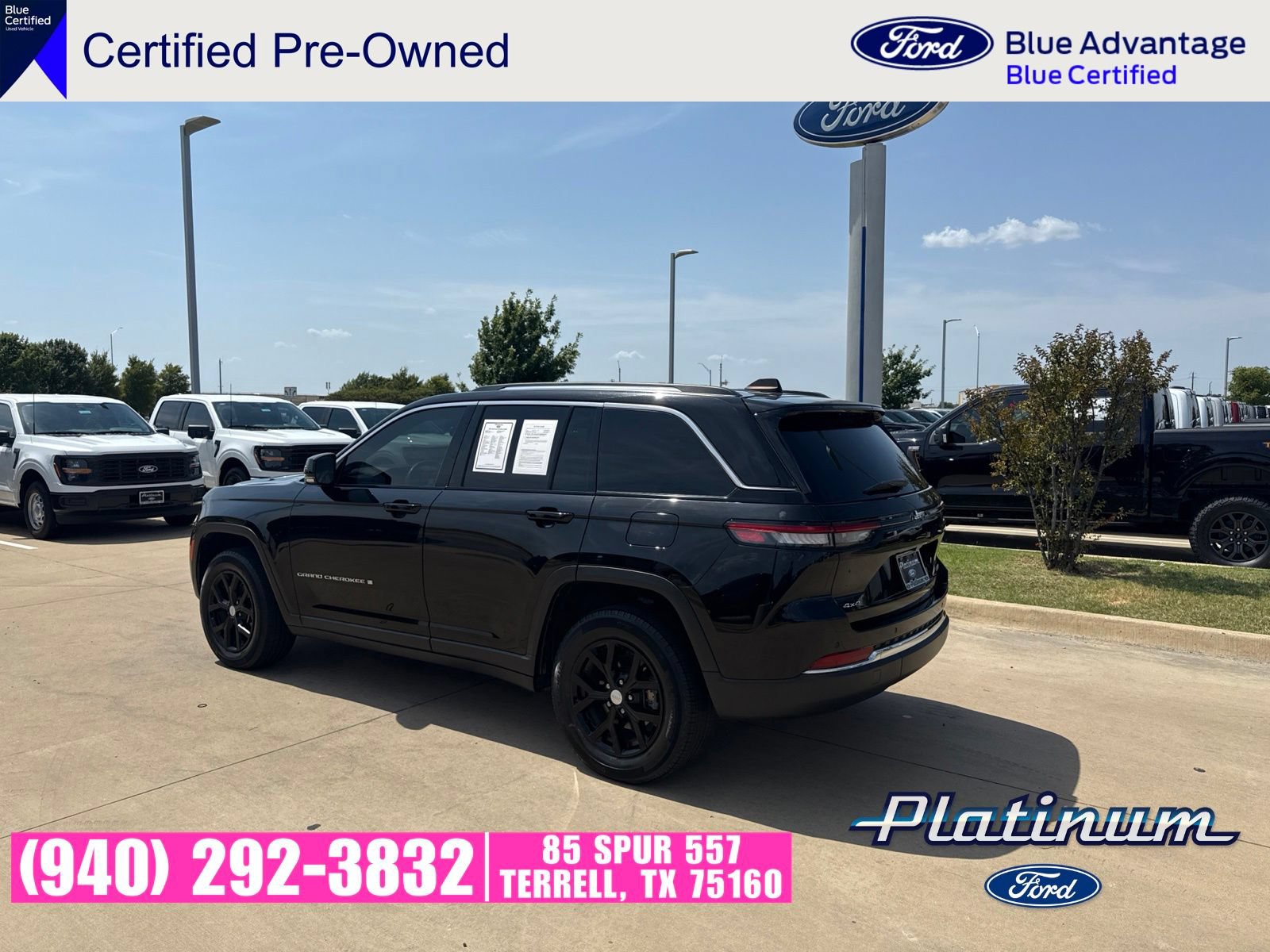 Used 2023 Jeep Grand Cherokee Limited AWD/4WD image 3