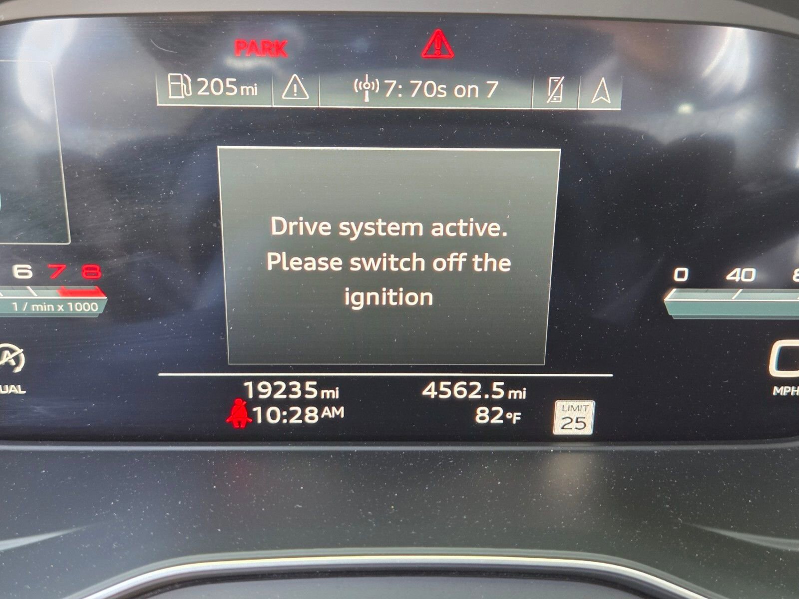 Used 2024 Audi Q5 2.0T Prestige w/ Prestige Package AWD/4WD image 22