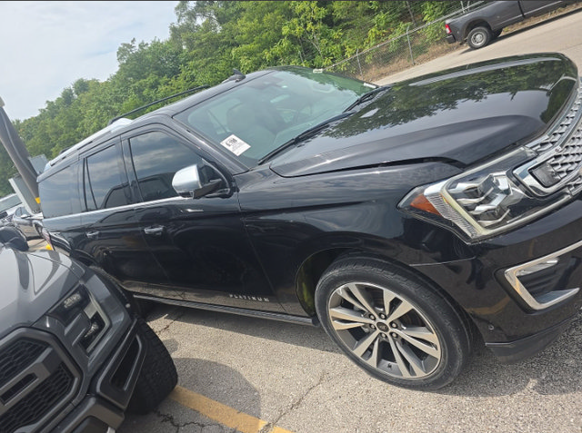 Certified 2020 Ford Expedition Max Platinum AWD/4WD image 4