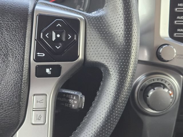 Used 2021 Toyota 4Runner SR5 AWD/4WD image 27