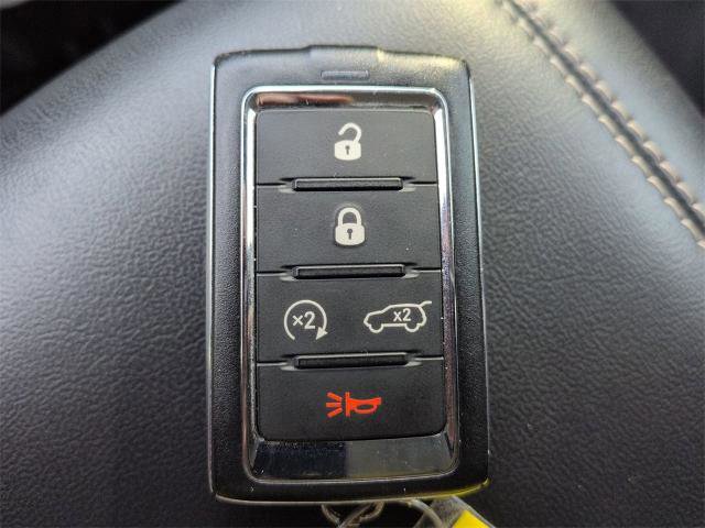 Used 2023 Jeep Grand Cherokee L Limited w/ Luxury Tech Group II image 28