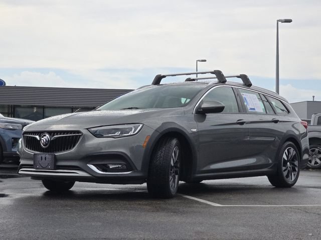 Used 2019 Buick Regal Essence w/ Driver Confidence Package I AWD/4WD image 11