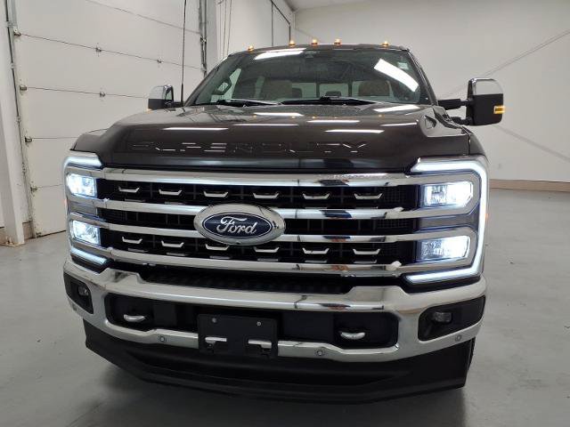 Certified 2024 Ford F250 Lariat w/ Lariat Ultimate Package AWD/4WD image 8