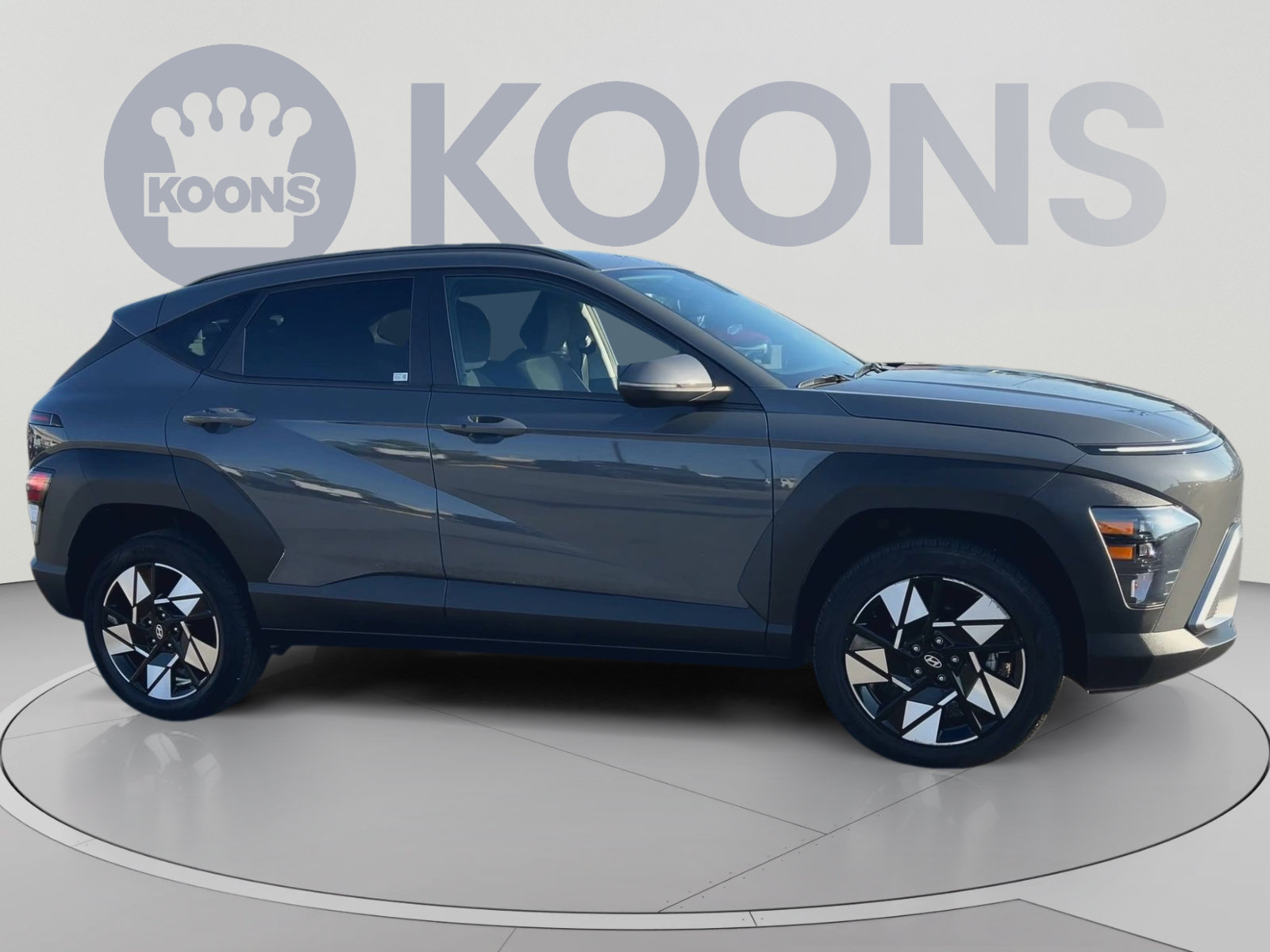 Used 2025 Hyundai Kona SEL AWD/4WD image 2