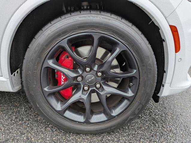 Used 2022 Dodge Durango SRT w/ Black Package AWD/4WD image 11