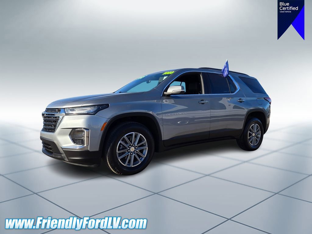 Used 2023 Chevrolet Traverse LT