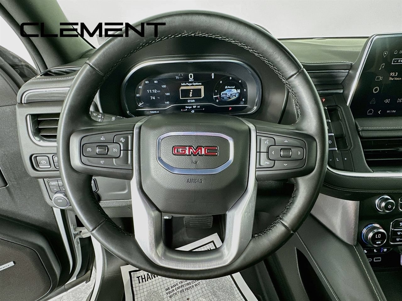 Used 2024 GMC Yukon XL SLT AWD/4WD image 15