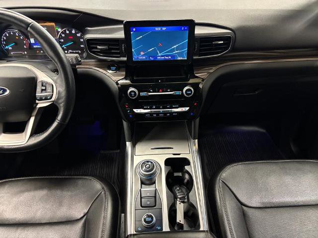 Certified 2022 Ford Explorer Limited w/ Equipment Group 301A image 17