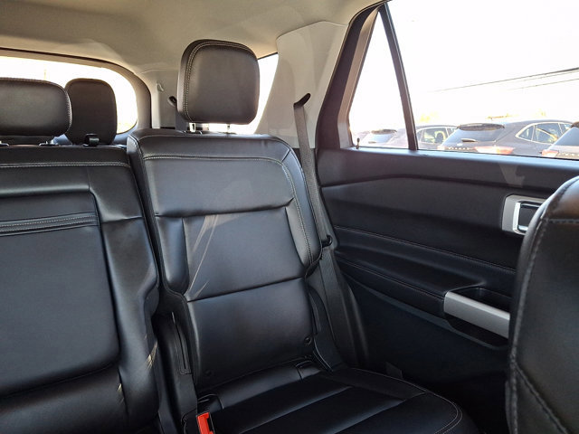 Certified 2023 Ford Explorer XLT w/ Equipment Group 202A image 19