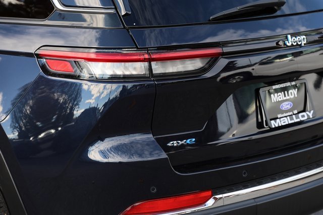Used 2024 Jeep Grand Cherokee Limited 4xe image 8