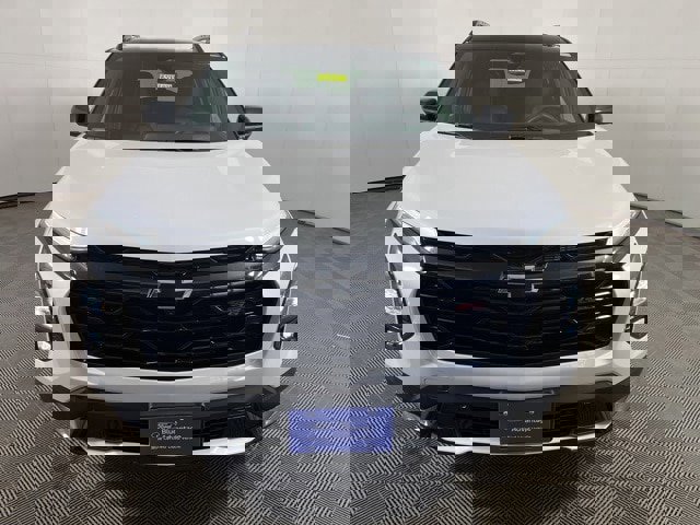 Used 2025 Chevrolet Equinox RS w/ Safety and Technology Package image 7