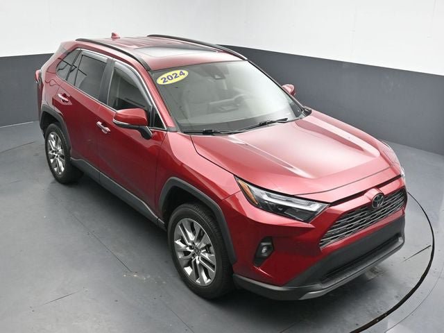 Used 2024 Toyota RAV4 Limited FWD image 19