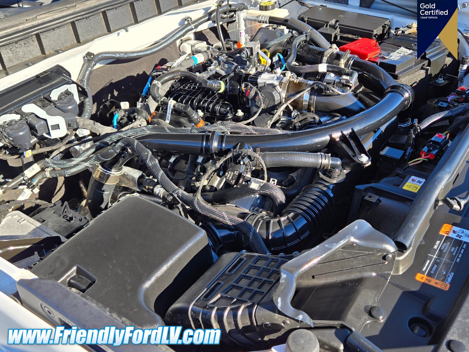 Certified 2024 Ford Bronco Badlands image 16