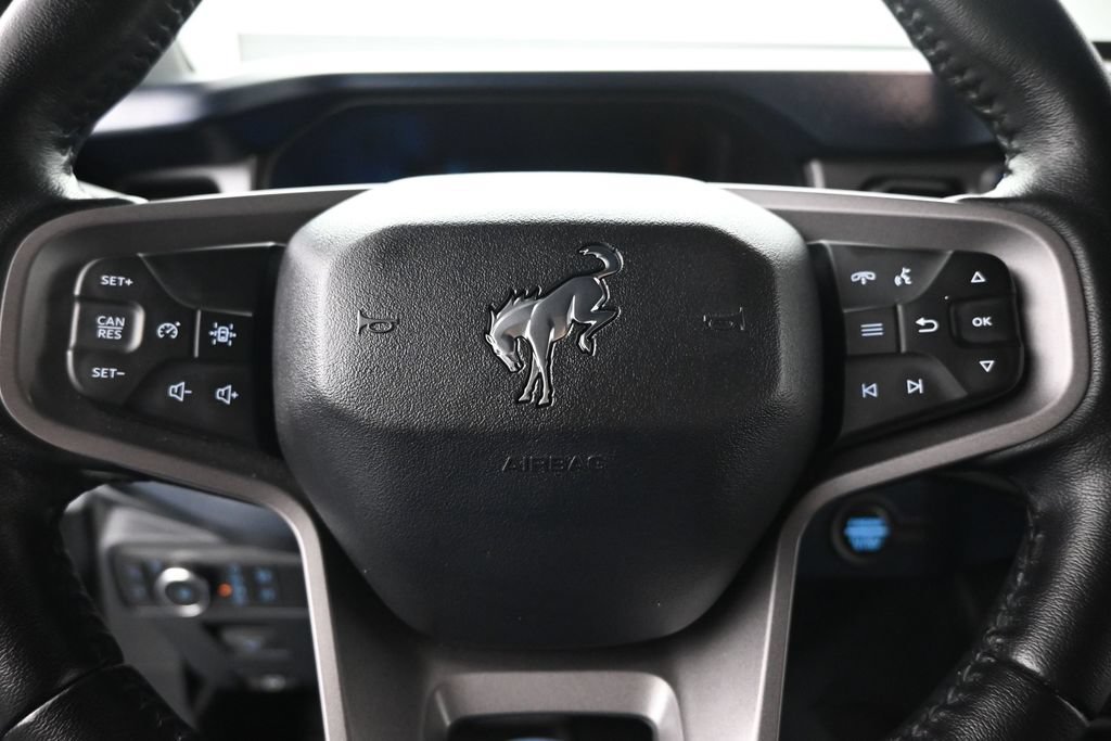 Certified 2023 Ford Bronco Outer Banks w/ Sasquatch Package AWD/4WD image 12