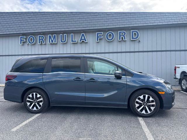 Used 2025 Honda Odyssey EX-L image 2