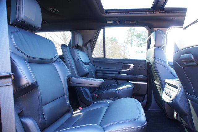 Certified 2025 Ford Expedition Platinum w/ Stealth Performance Package image 13