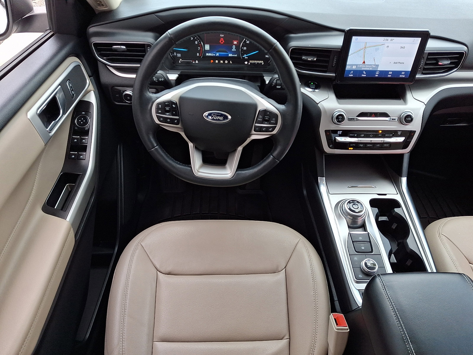 Certified 2021 Ford Explorer XLT w/ Equipment Group 202A image 14