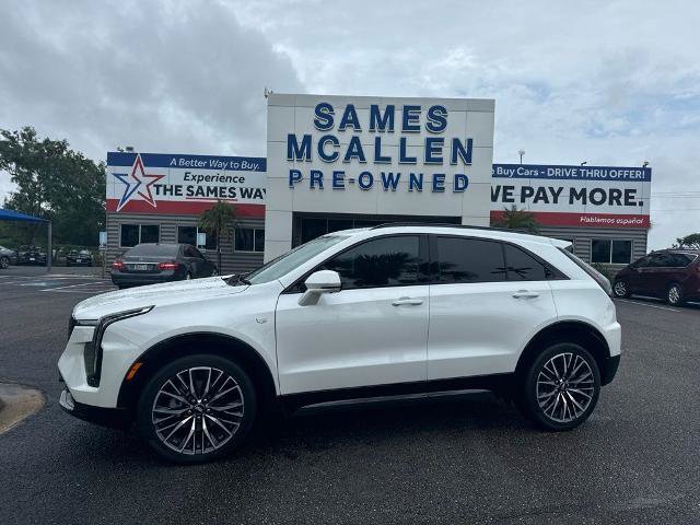 Used 2025 Cadillac XT4 Sport FWD image 2