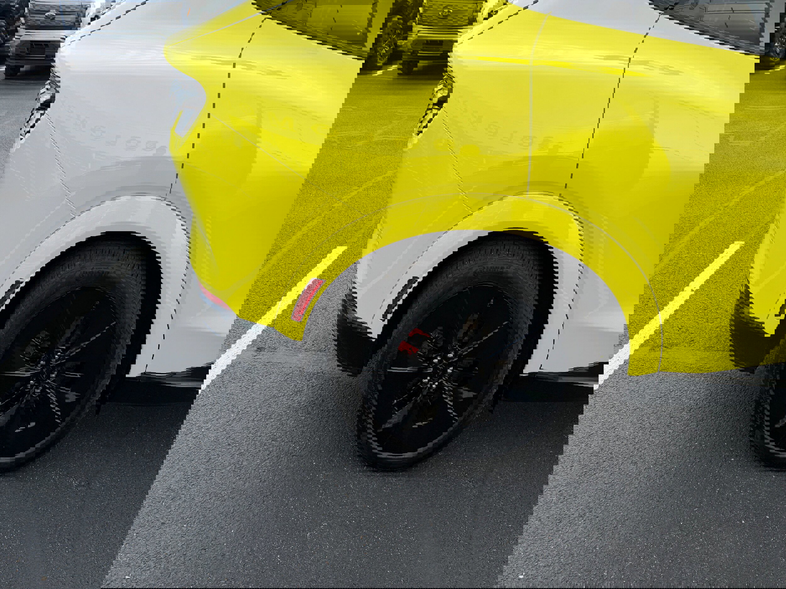 Certified 2025 Ford Mustang Mach-E GT image 13