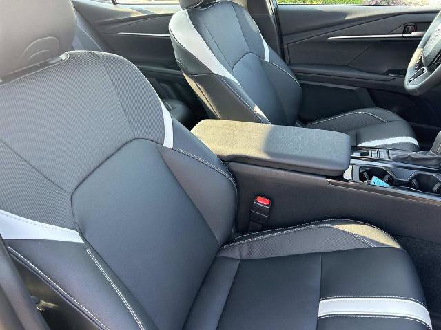 Used 2026 Toyota Camry SE w/ Convenience Package FWD image 25
