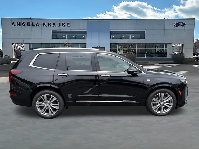 Used 2024 Cadillac XT6 Premium Luxury w/ Platinum Package FWD image 10