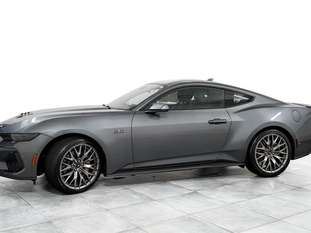 Certified 2025 Ford Mustang GT Premium RWD image 4