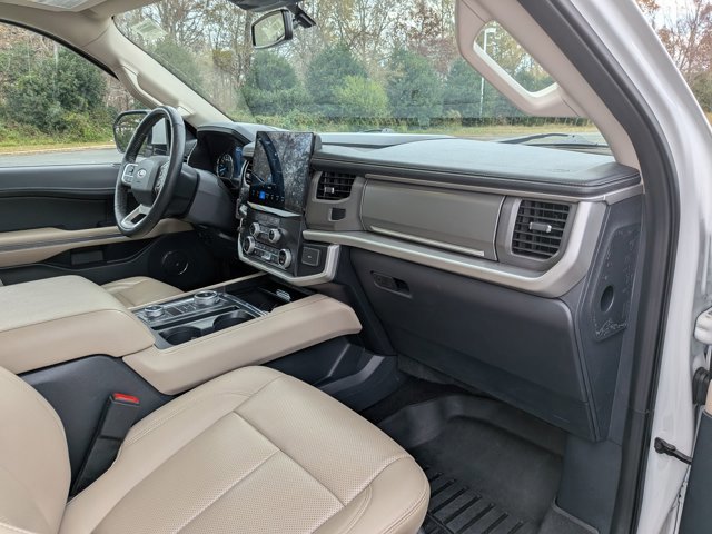 Certified 2022 Ford Expedition Max XLT image 39