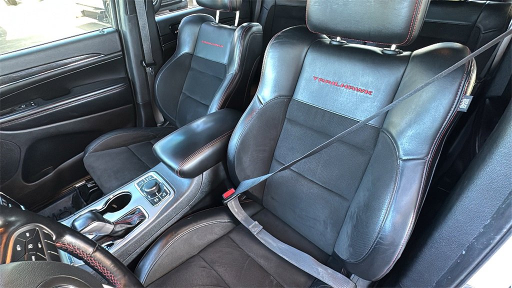 Used 2021 Jeep Grand Cherokee Trailhawk image 24