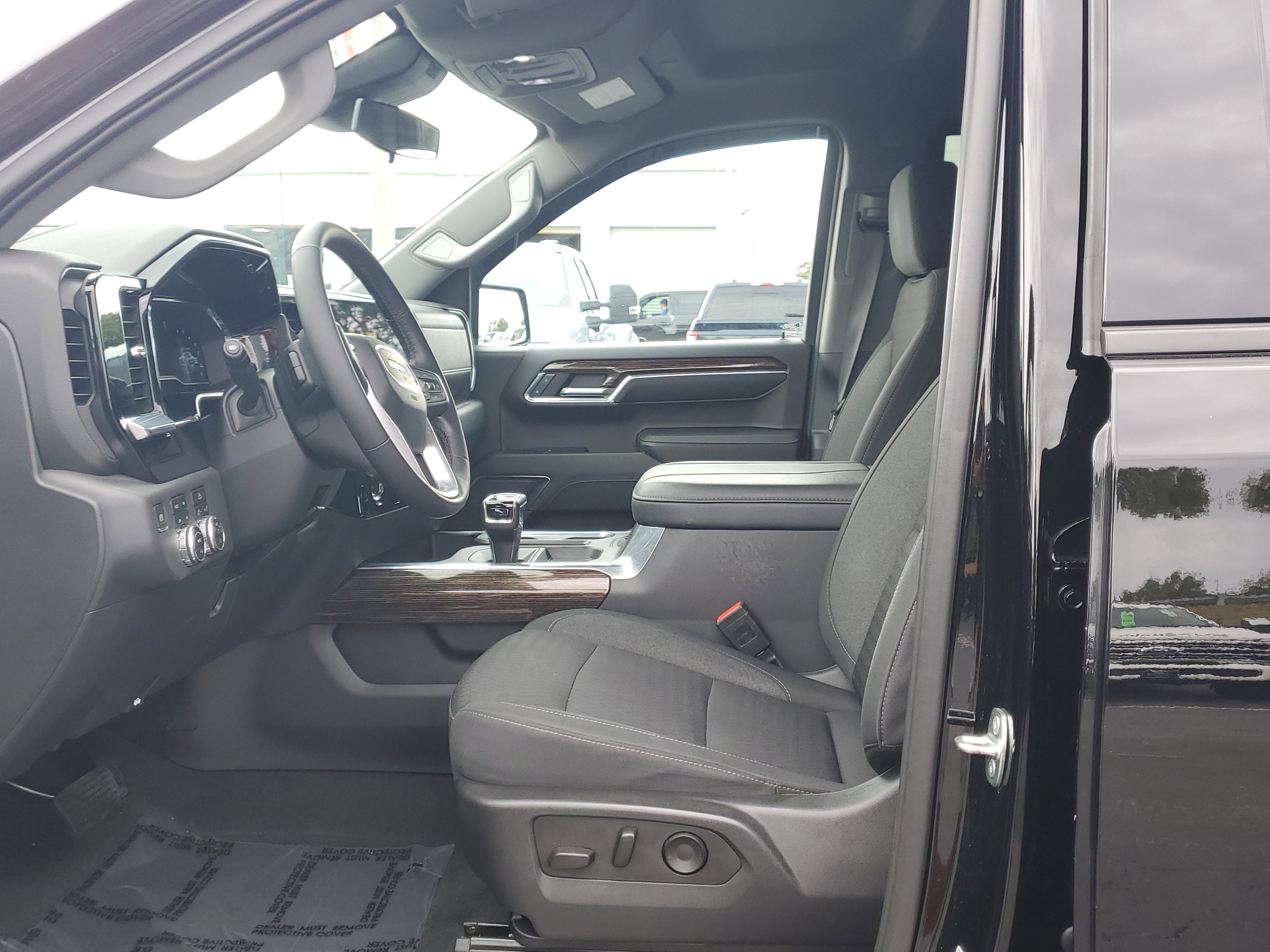 Used 2023 GMC Sierra 1500 Elevation image 21