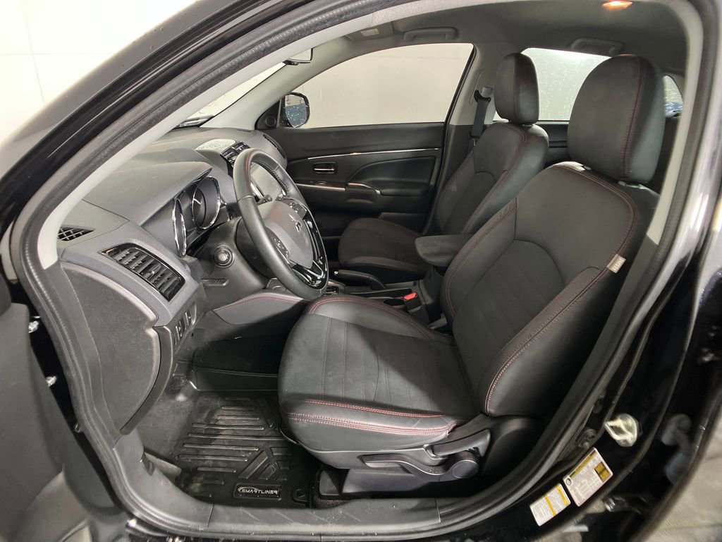 Used 2022 Mitsubishi Outlander Sport SE image 28
