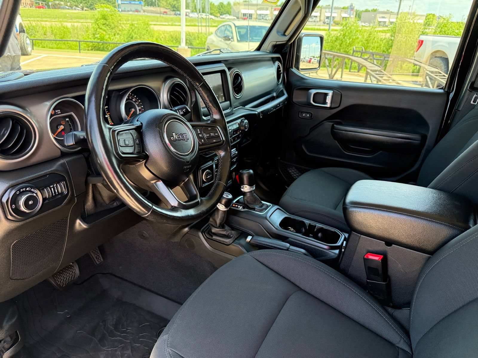 Used 2020 Jeep Wrangler Unlimited Sport S AWD/4WD image 11