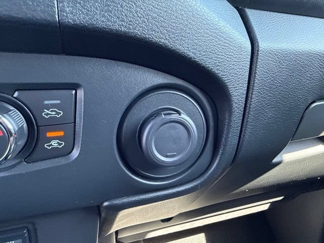 Used 2022 Nissan Frontier PRO-4X w/ Pro-4X Premium Package AWD/4WD image 29