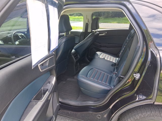 Certified 2023 Ford Edge SEL w/ Sport Appearance Package AWD/4WD image 10