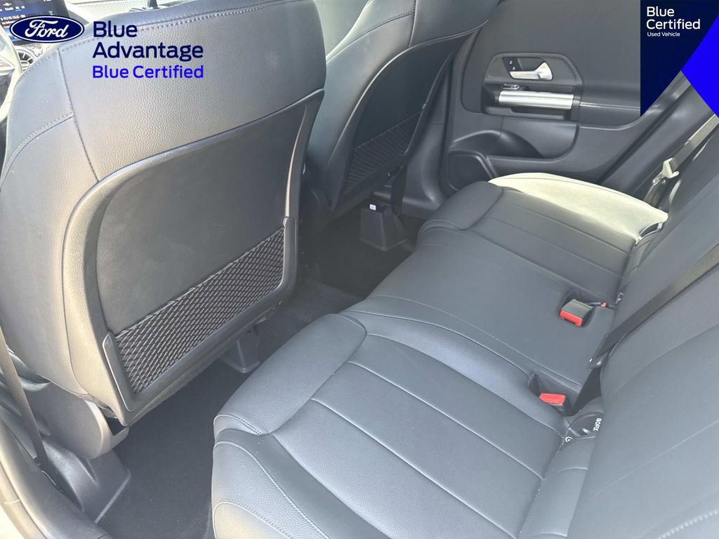Used 2025 Mercedes-Benz GLA 250 image 12
