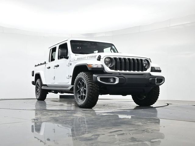 Used 2025 Jeep Gladiator Sport AWD/4WD image 32