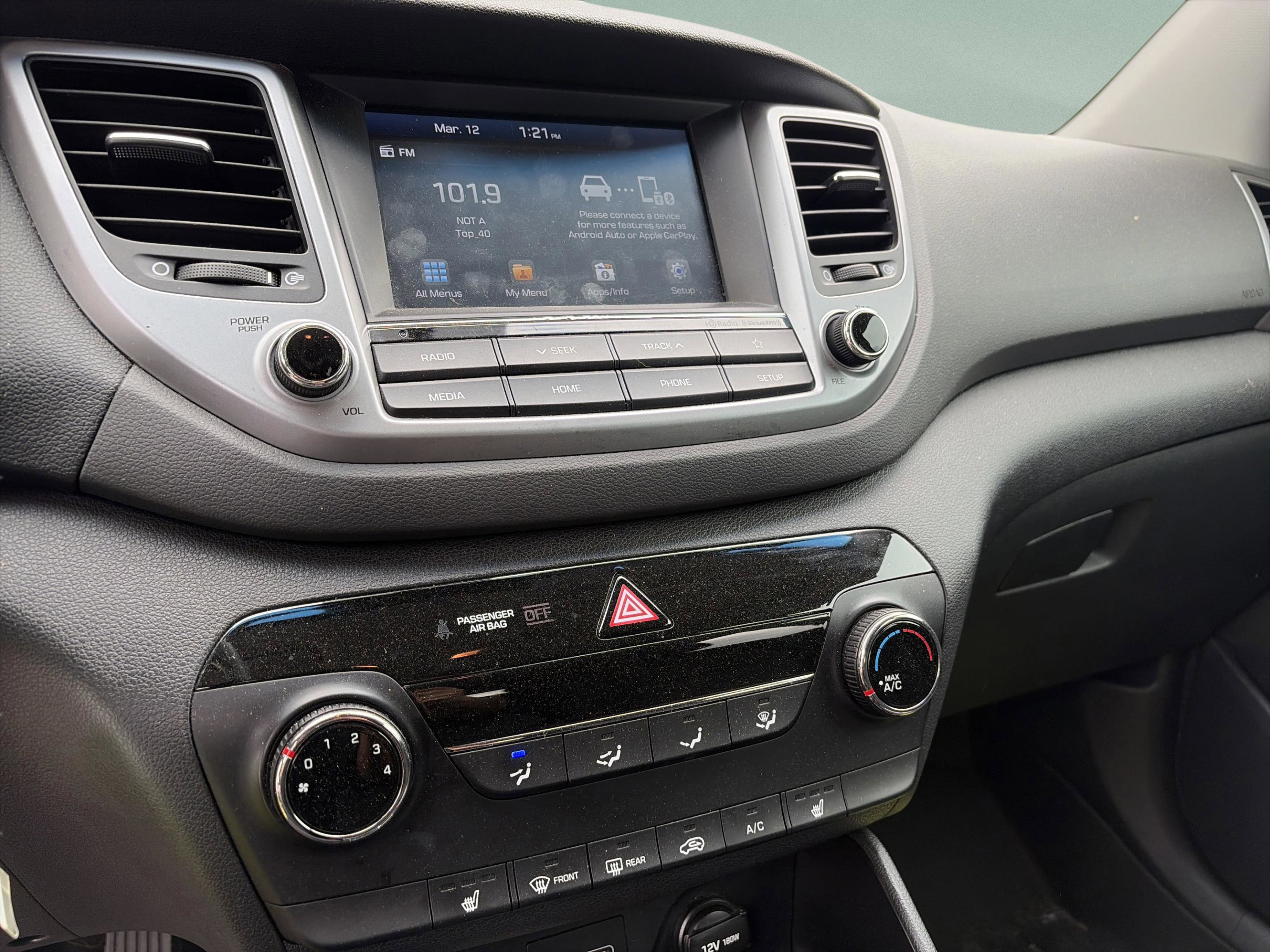 Used 2018 Hyundai Tucson SEL image 21