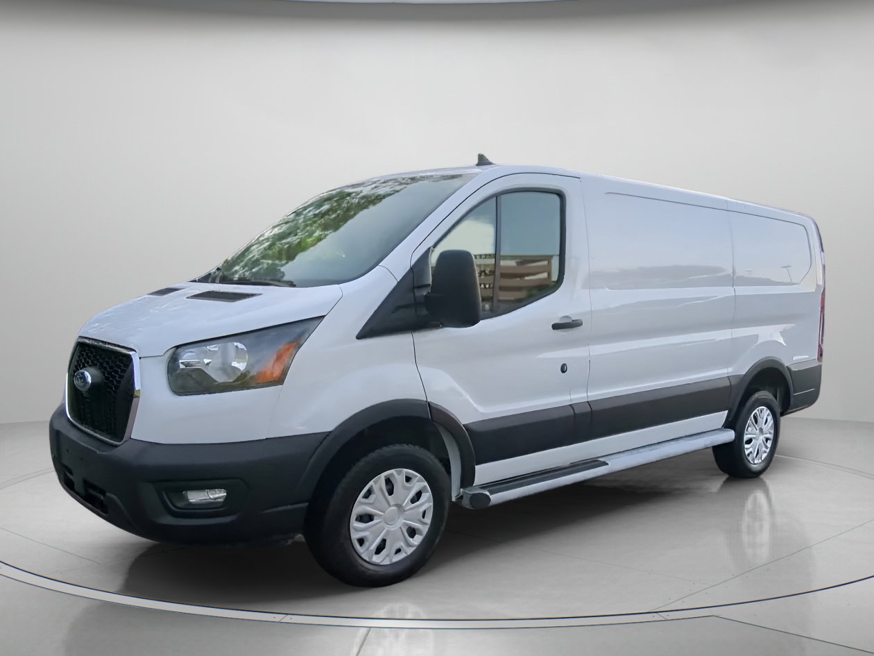 Certified 2025 Ford Transit 250 Low Roof w/ Exterior Upgrade Package RWD image 10