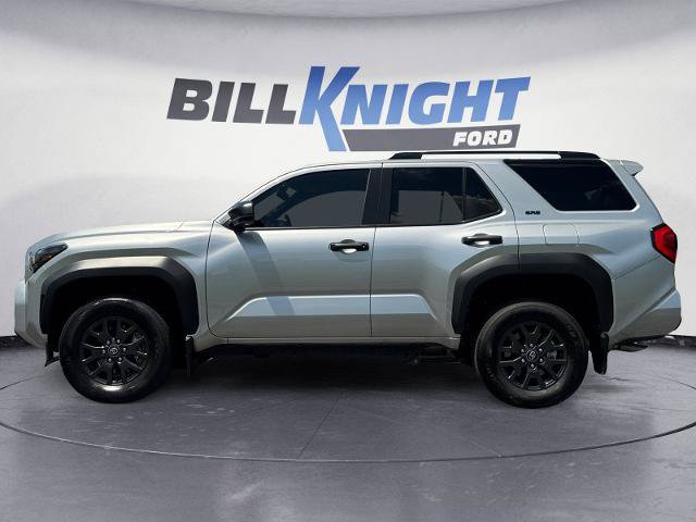 Used 2026 Toyota 4Runner SR5 AWD/4WD image 2