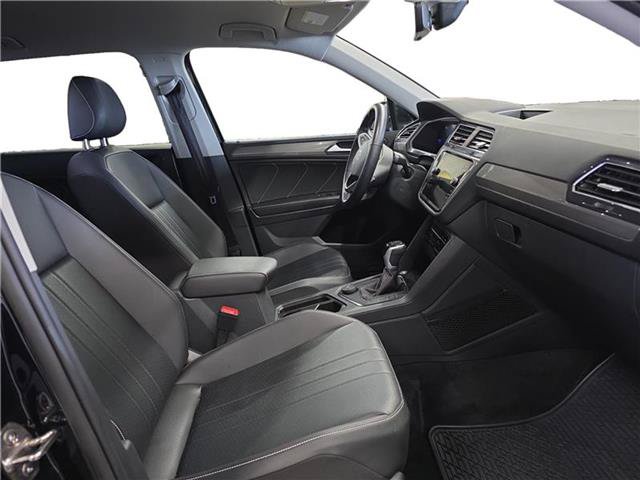 Used 2022 Volkswagen Tiguan SE AWD/4WD image 15