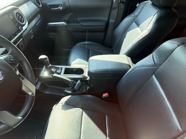 Used 2023 Toyota Tacoma Limited w/ Nightshade Package AWD/4WD image 8